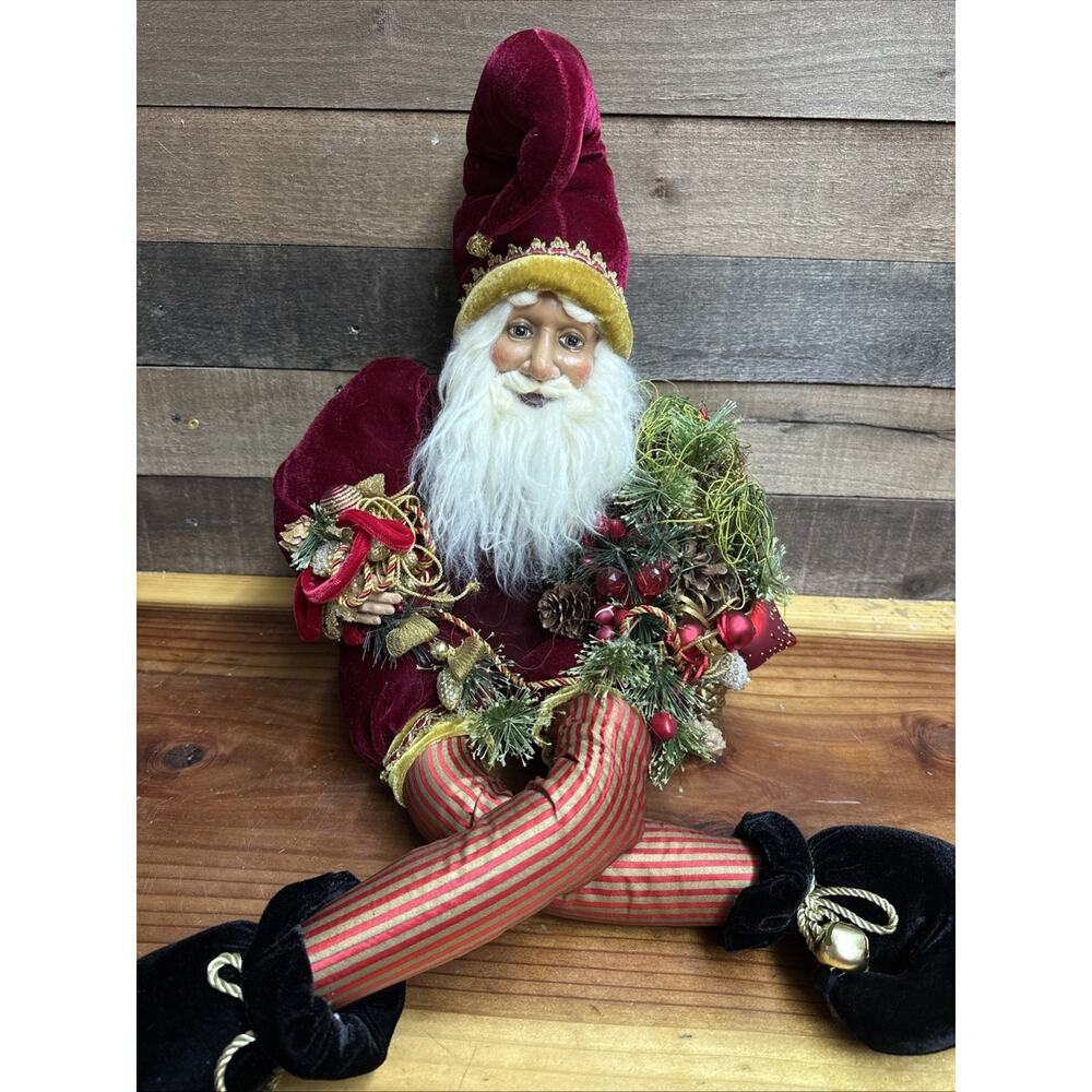 Mark Roberts Sitting Santa Beautiful 17” Tall Sitting